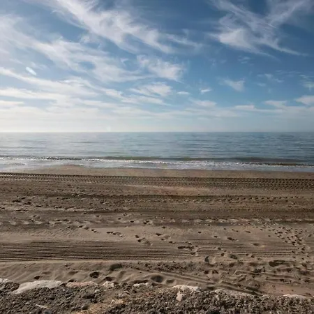 Apartamento Piso Playa Costabella Marbella